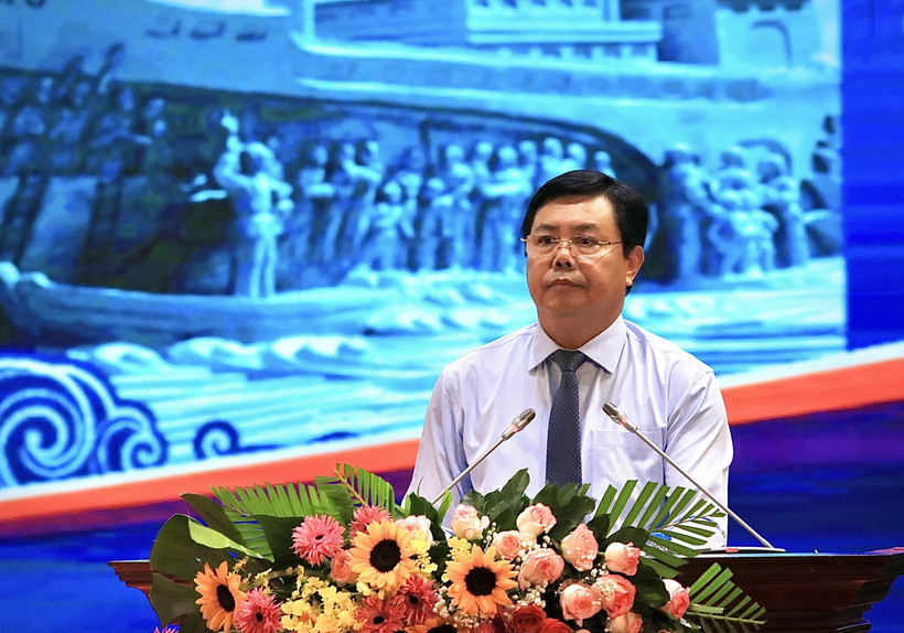 Bí thư Tỉnh ủy, Chủ tịch HĐND tỉnh Cà Mau Nguyễn Tiến Hải phát biểu khai mạc hội thảo. (Ảnh: Huỳnh Anh/TTXVN)