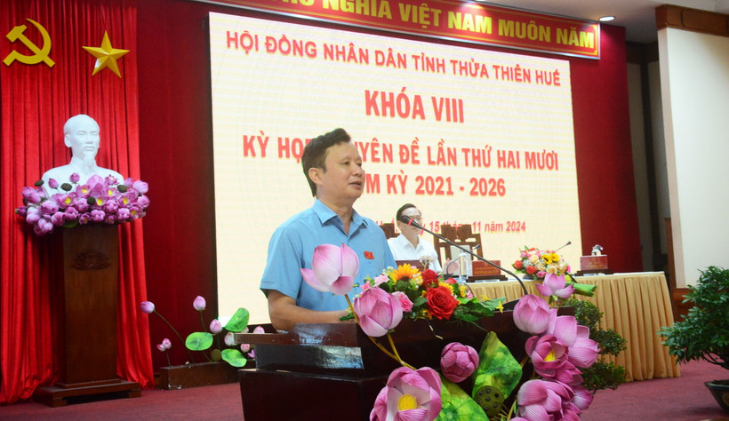 Bí thư Tỉnh ủy, Chủ tịch HĐND tỉnh Thừa Thiên-Huế Lê Trường Lưu phát biểu tại kỳ họp. (Ảnh: Tường Vi/TTXVN)