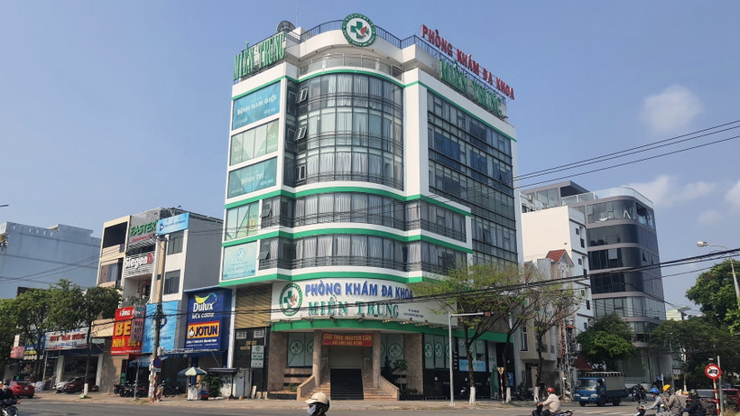 Trụ sở Công ty TNHH MTV Dịch vụ Y tế Hữu Thọ tại số 280-282, Nguyễn Hữu Thọ, quận Cẩm Lệ, thành phố Đà Nẵng. (Ảnh: Văn Dũng/TTXVN)