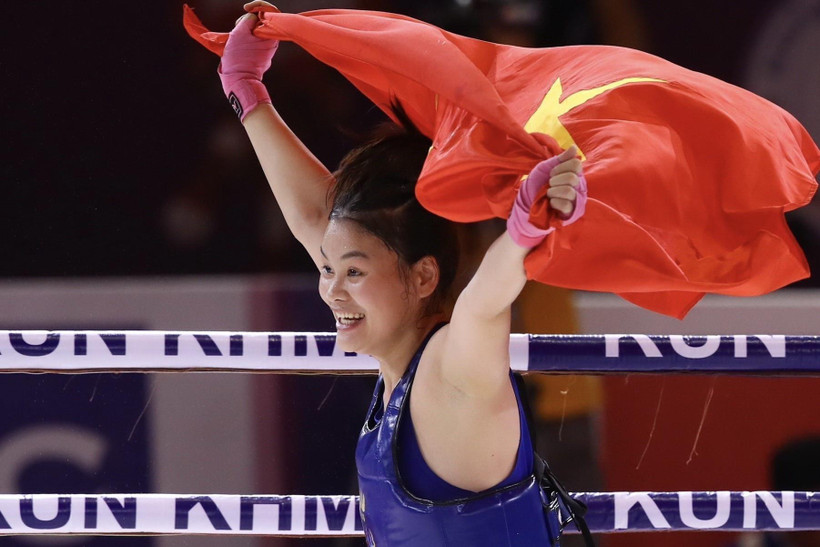 Đoàn Việt Nam đứng số 1 bảng tổng sắp với 50 HCV. (Ảnh: TTXVN)