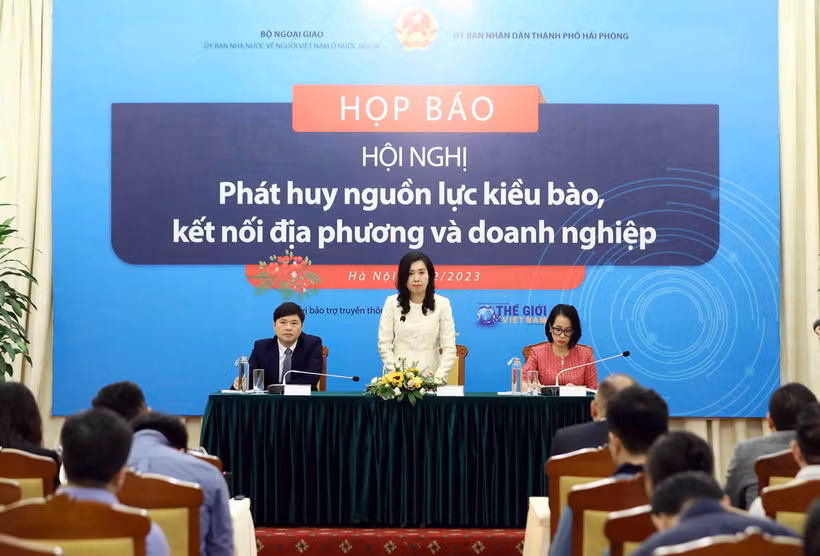 Quang cảnh buổi họp báo. (Ảnh: Phạm Kiên/TTXVN)