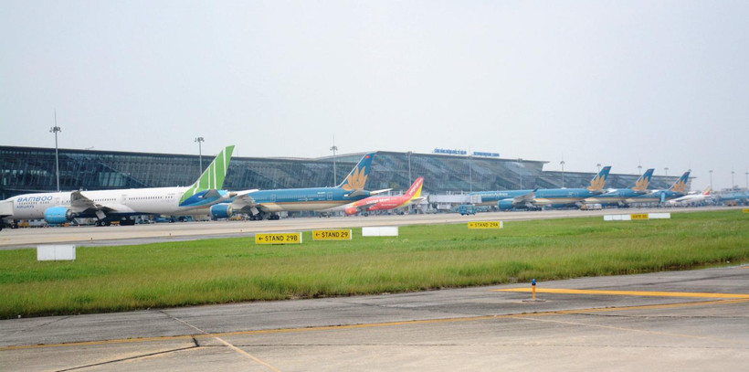 Với việc bùng phát dịch COVID-19, thị trường hàng không Việt Nam đã bị ảnh hưởng nghiêm trọng, hãng bay đối diện với nhiều khó khăn. (Ảnh: Việt Hùng/Vietnam+)