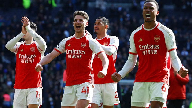 Arsenal tiếp tục đứng đầu Premier League sau trận thắng Tottenham. (Nguồn: Getty Images)