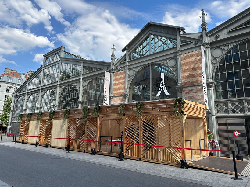 Trung tâm truyền thông Paris tọa lạc trên quảng trường Carreau du Temple ở quận3 của thủ đô Paris. (Ảnh; Thu Hà/TTXVN)