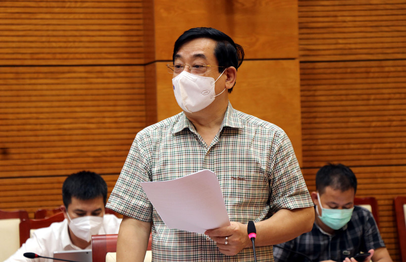 PGS.TS Lương Ngọc Khuê, Cục trưởng Cục Quản lý khám chữa bệnh Bộ Y tế phát biểu. (Ảnh: Đinh Văn Nhiều/TTXVN)