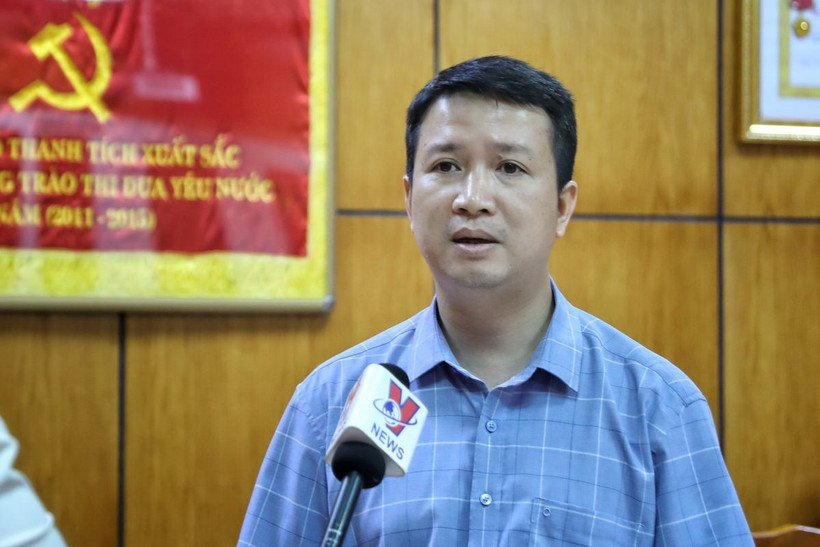 Phó trưởng Ban Dân vận Tỉnh ủy Bắc Giang Lê Minh Hải trả lời phỏng vấn TTXVN. (Ảnh: Danh Lam/TTXVN)