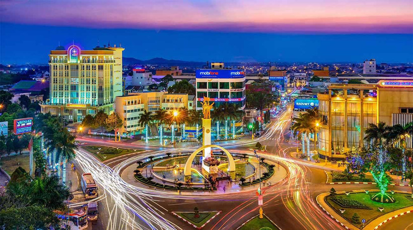 Ngã sáu trung tâm Buôn Ma Thuột.