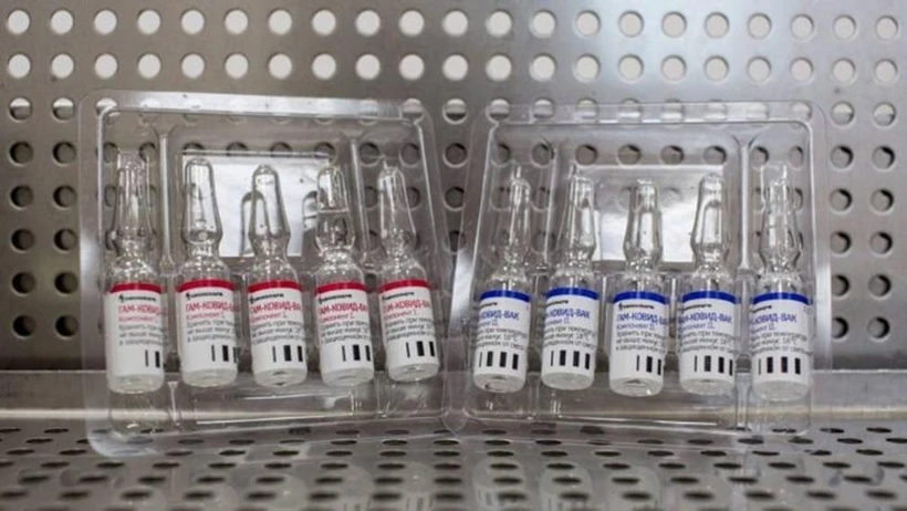 Vaccine Sputnik V phòng COVID-19 do Viện nghiên cứu dịch bệnh và vi trùng học Gamaleya của Nga phát triển. (Ảnh: Bloomberg/TTXVN)