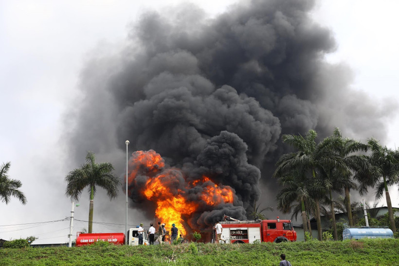 Hiện trường vụ cháy. (Ảnh: TTXVN)