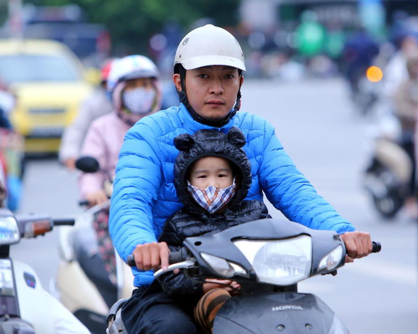 Các tỉnh Bắc Bộ và Trung Bộ trời trở rét. (Ảnh: Danh Lam/TTXVN)