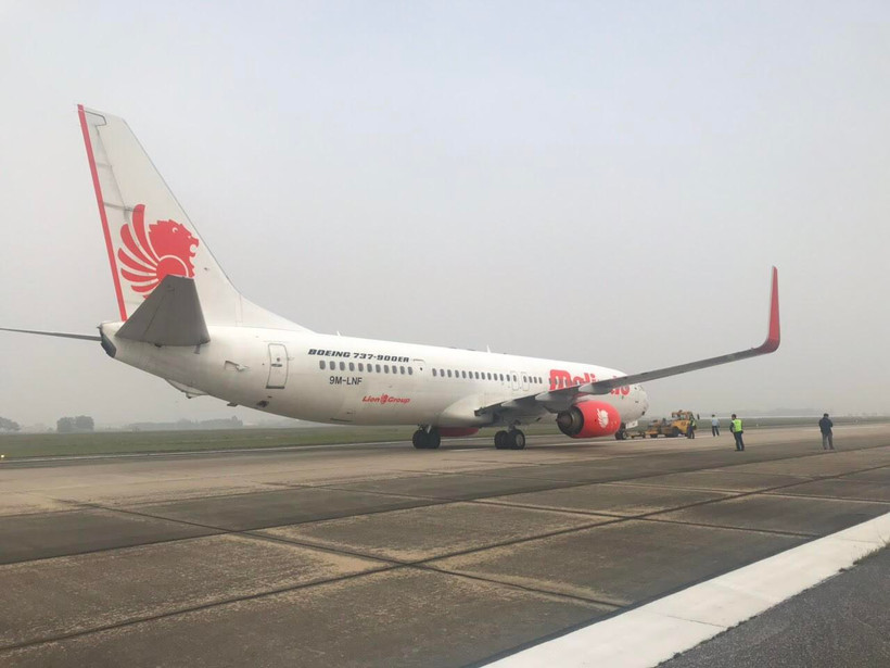 Máy bay B737-900 của hãng hàng không Malindo Air hạ cánh an toàn tại sân bay Nội Bài. (Ảnh: Cảng hàng không quốc tế Nội Bài cung cấp)
