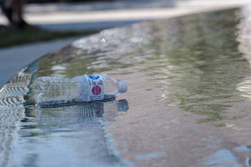 Vỏ chai nhựa. (Ảnh: AFP/TTXVN)