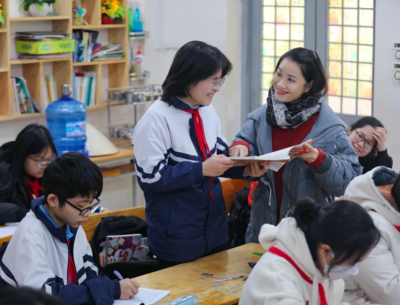 Học sinh Hà Nội nỗ lực ôn tập cho kỳ thi vào lớp 10 THPT công lập năm học 2024-2025 (Ảnh: Thanh Tùng/TTXVN)