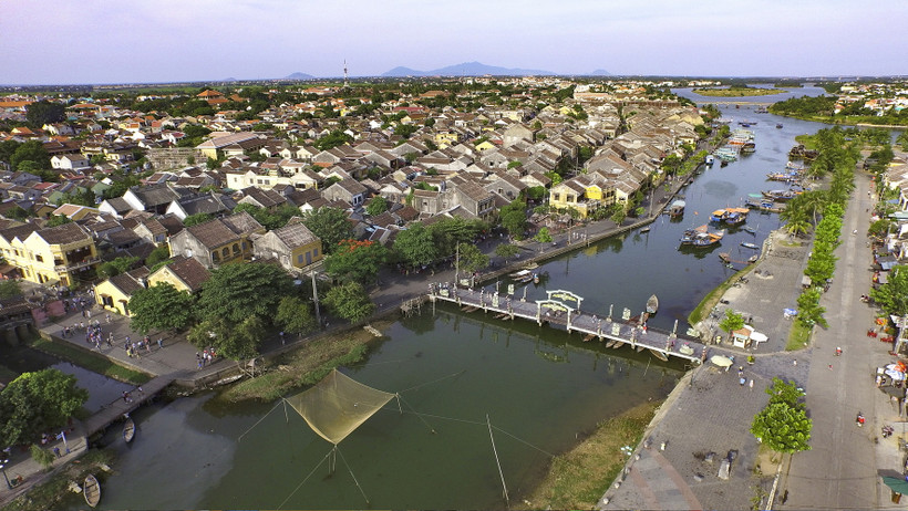 Quảng Nam phấn đấu đến năm 2030 GRDP bình quân đầu người đạt trên 7.500 USD. Trong ảnh: Phố cổ Hội An. (Ảnh: Minh Đức/TTXVN)