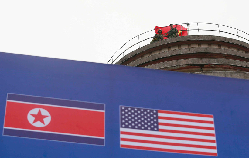 Lực lượng đặc công làm nhiệm trên các điểm cao đảm bảo an ninh tuyệt đối cho Hội nghị thượng đỉnh Mỹ - Triều Tiên lần thứ hai. (Ảnh: Doãn Tấn/TTXVN) 