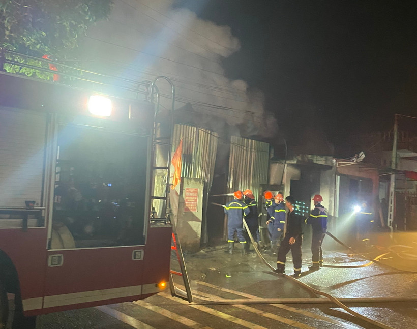 Hiện trường vụ cháy. (Ảnh: TTXVN phát)