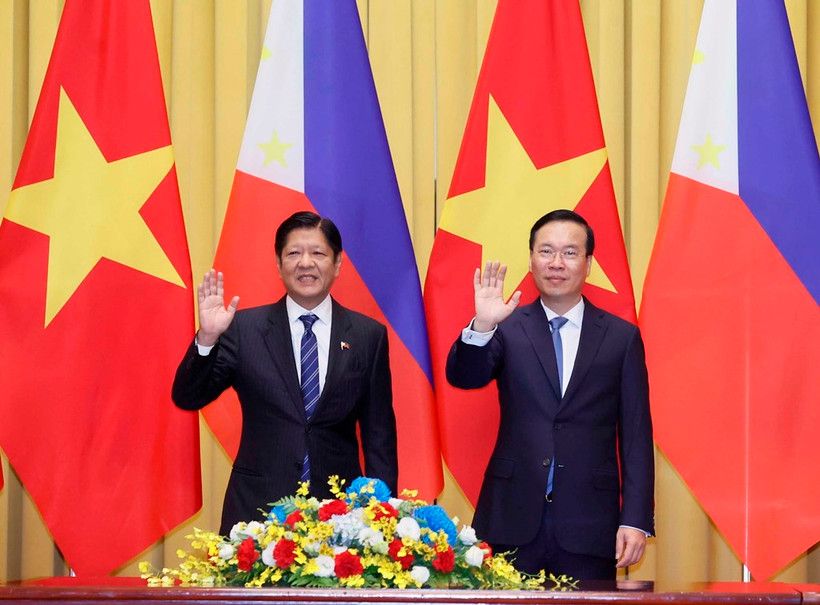 Chủ tịch nước Võ Văn Thưởng và Tổng thống Philippines Ferdinand Marcos Jr. tại buổi hội đàm. (Ảnh: Thống Nhất/TTXVN)