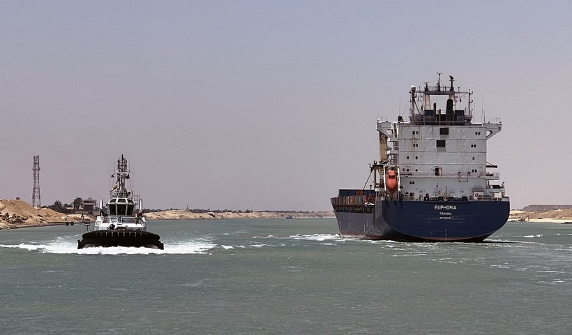 Kênh đào Suez chiếm khoảng 12% khối lượng hàng hóa được vận chuyển bằng đường biển của thế giới. (Ảnh: Nguyễn Tùng/TTXVN) 