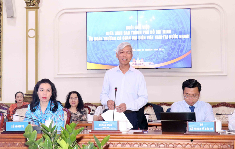 Phó Chủ tịch Ủy ban Nhân dân Thành phố Hồ Chí Minh Võ Văn Hoan phát biểu. (Ảnh: Xuân Khu/TTXVN)