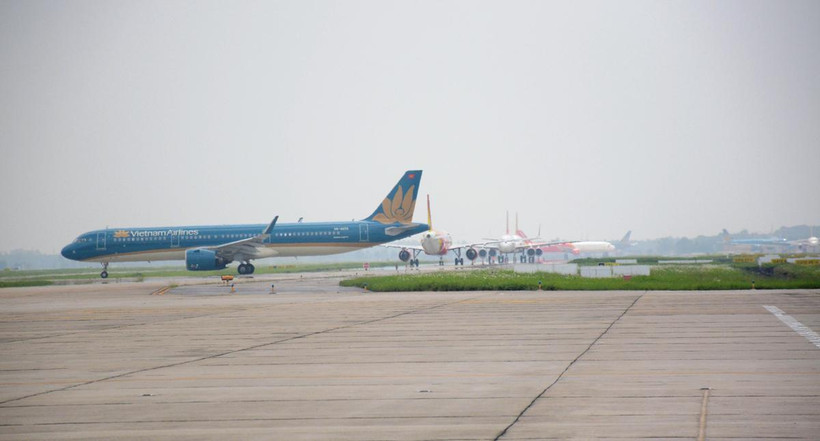 Máy bay của hãng hàng không đang lăn ra đường cất, hạ cánh. (Ảnh: Việt Hùng/Vietnam+)