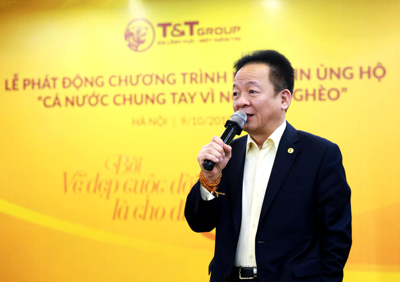 Chủ tịch Hội đồng Quản trị kiêm Tổng Giám đốc T&T Group Đỗ Quang Hiển trong buổi lễ phát động CBNV nhắn tin ủng hộ Vì người nghèo năm 2019. (Nguồn: Vietnam+)