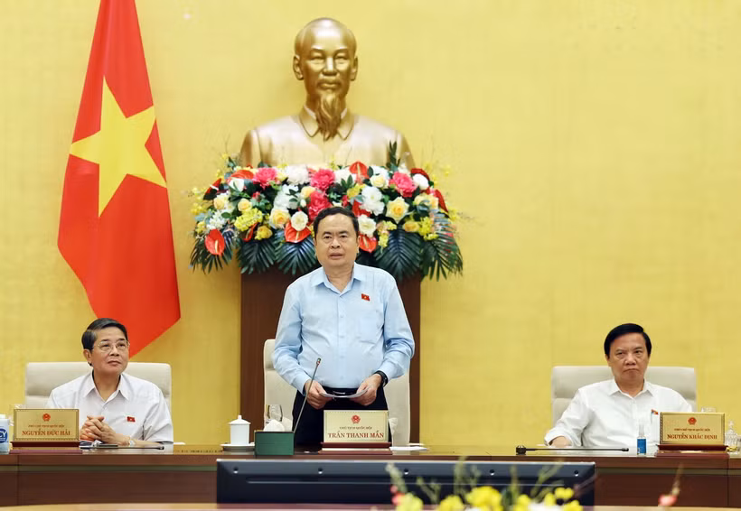 Chủ tịch Quốc hội Trần Thanh Mẫn phát biểu bế mạc Phiên họp chuyên đề pháp luật tháng 8/2024 của Ủy ban Thường vụ Quốc hội. (Ảnh: Thống Nhất/TTXVN)