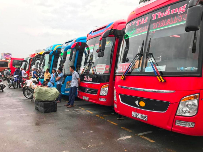 Các đơn vị kinh doanh vận tải bằng xe ôtô trên địa bàn thành phố Hà Nội không kiểm tra sức khỏe lái xe sẽ bị tạm ngừng cấp phù hiệu. (Ảnh: Việt Hùng/Vietnam+)