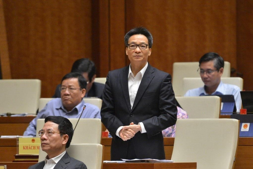 Trong ảnh: Phó Thủ tướng Vũ Đức Đam phát biểu giải trình, làm rõ một số vấn đề đại biểu Quốc hội nêu. (Ảnh: Văn Điệp - TTXVN)