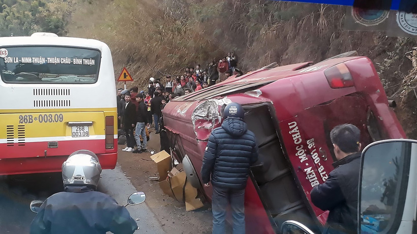 Hiện trường vụ tai nạn. (Ảnh: TTXVN phát)