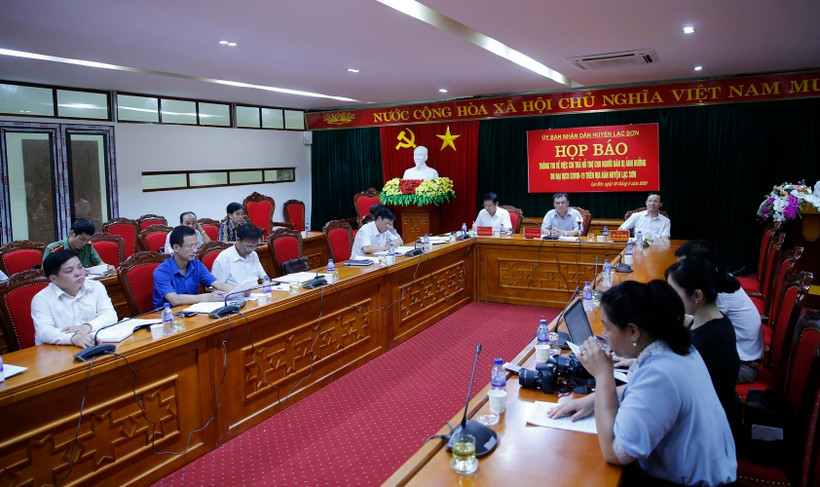 Quang cảnh buổi họp báo. (Ảnh: Trọng Đạt/TTXVN)