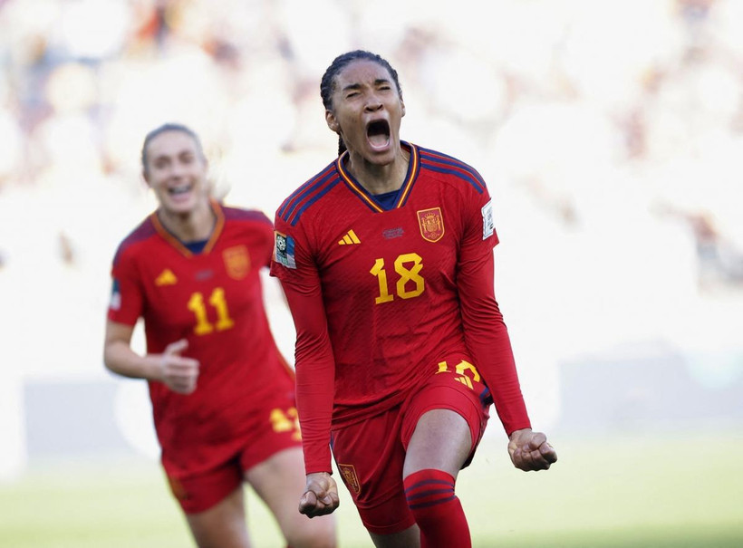 Salma Paralluelo ghi bàn quyết định giúp Tây Ban Nha vào bán kết World Cup Nữ 2023. (Nguồn: Reuters)