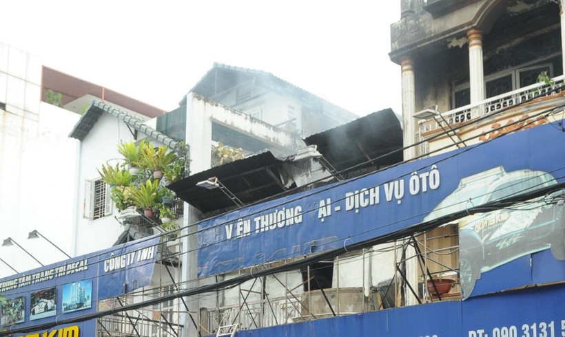 Hiện trường vụ cháy. (Ảnh: Thành Chung/TTXVN) 