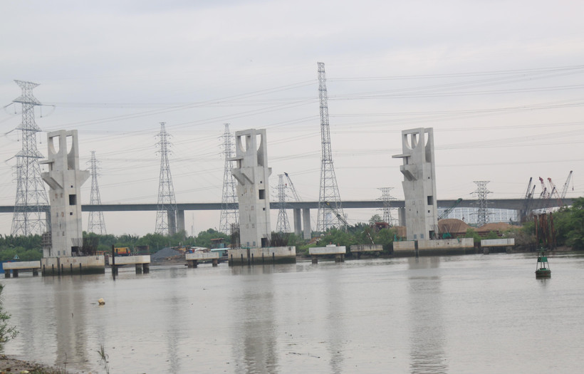 Cơ bản hoàn thành cống ngăn triều Mương Chuối thuộc dự án. (Ảnh: Trần Xuân Tình/TTXVN)