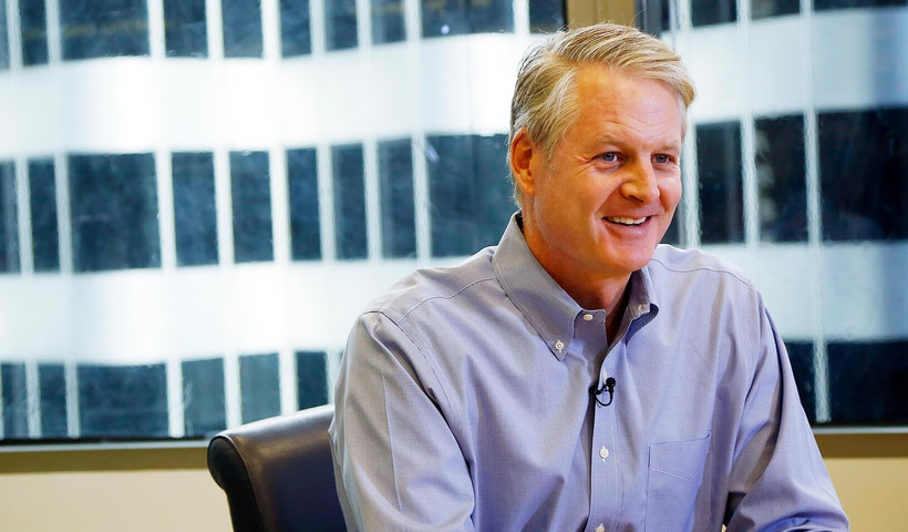 Ông John Donahoe sẽ thay thế ông Parker đảm nhận cương vị Chủ tịch kiêm CEO của Nike. (Nguồn: Reuters)