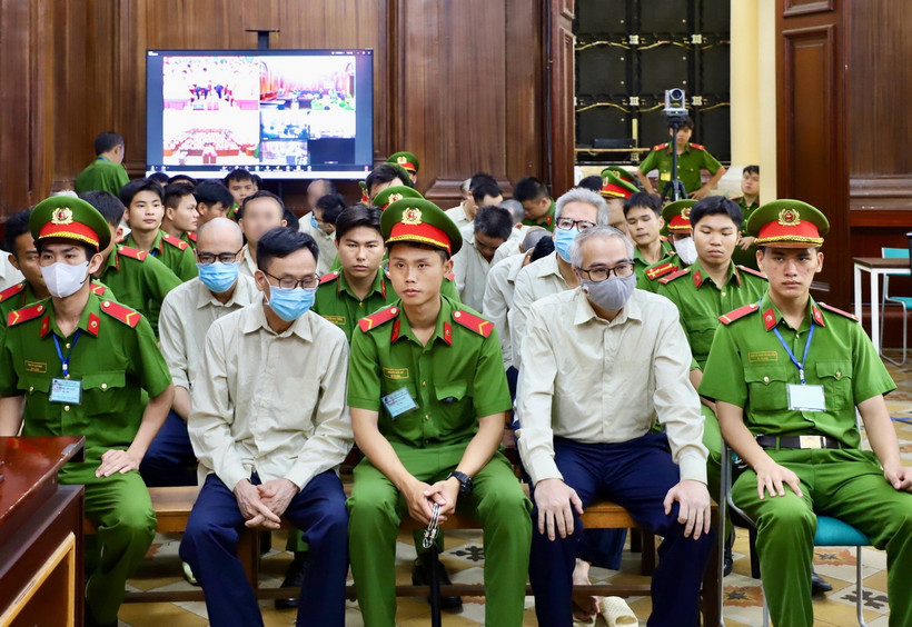 Các bị cáo tại phiên tòa. (Ảnh: Hồng Giang/TTXVN)