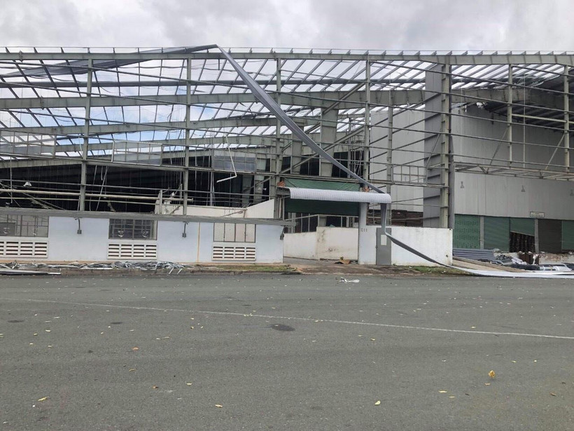 Hiện trường nhà xưởng nơi xảy ra vụ việc. (Ảnh: TTXVN)