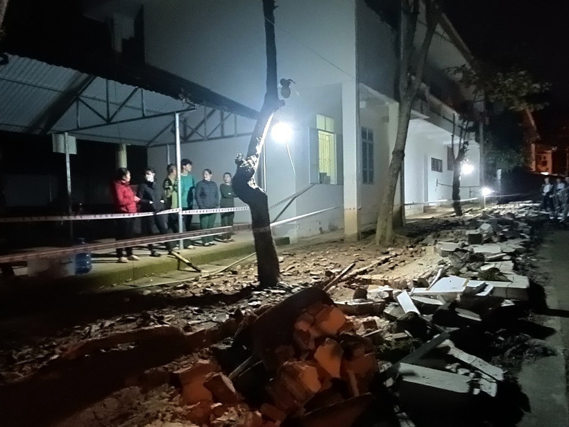 Hiện trường vụ tai nạn lao động. (Ảnh: Minh Tâm/TTXVN)