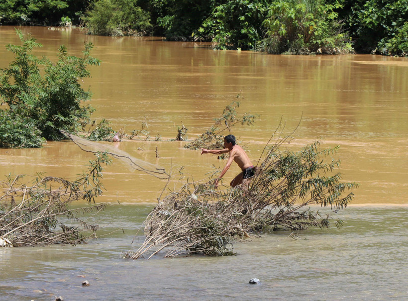 Người dân vùng núi phía Bắc cần đề phòng lũ quét, sạt lở đất. (Ảnh: Xuân Tiến/TTXVN)
