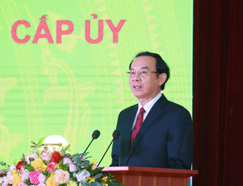 Ông Nguyễn Văn Nên được bầu giữ chức Bí thư Thành ủy Thành phố Hồ Chí Minh khóa XI. (Ảnh: Phương Hoa/TTXVN)