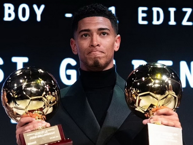 Jude Bellingham được trao giải Cậu bé Vàng. 