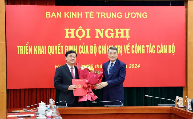 Phó Trưởng Ban Kinh tế Trung ương Thái Thanh Quý khẳng định luôn nỗ lực cao nhất để hoàn thành nhiệm vụ được giao, nêu cao tinh thần trách nhiệm để tiếp cận nhanh với công việc được phân công. (Ảnh: BKTTW/Vietnam+)