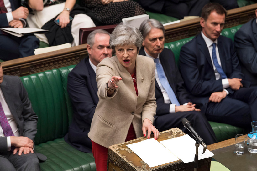 Thủ tướng Anh Theresa May (phía trước) phát biểu tại phiên họp của Hạ viện về thỏa thuận Brexit tại London, ngày 29/3/2019. (Ảnh: THX/TTXVN)