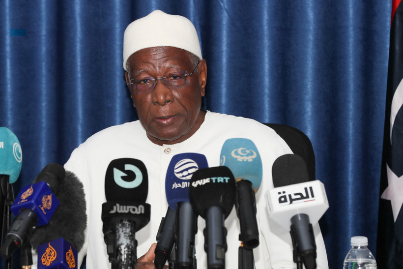 Đặc phái viên của Liên hợp quốc tại Libya, ông Abdoulaye Bathily, phát biểu trong cuộc họp báo ở Tripoli ngày 11/3/2023. (Nguồn: AFP/TTXVN) 