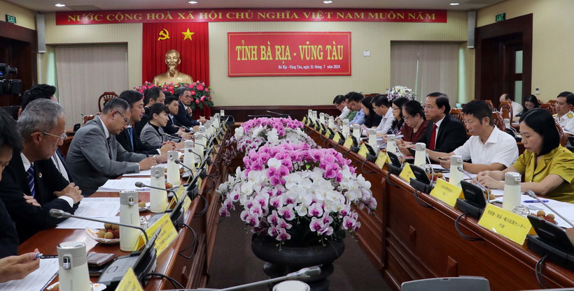 Quang cảnh hội nghị đối thoại, tháo gỡ khó khăn, vướng mắc của các doanh nghiệp Nhật Bản đầu tư, sản xuất kinh doanh tại tỉnh Bà Rịa-Vũng Tàu. (Ảnh: Đoàn Mạnh Dương/TTXVN)