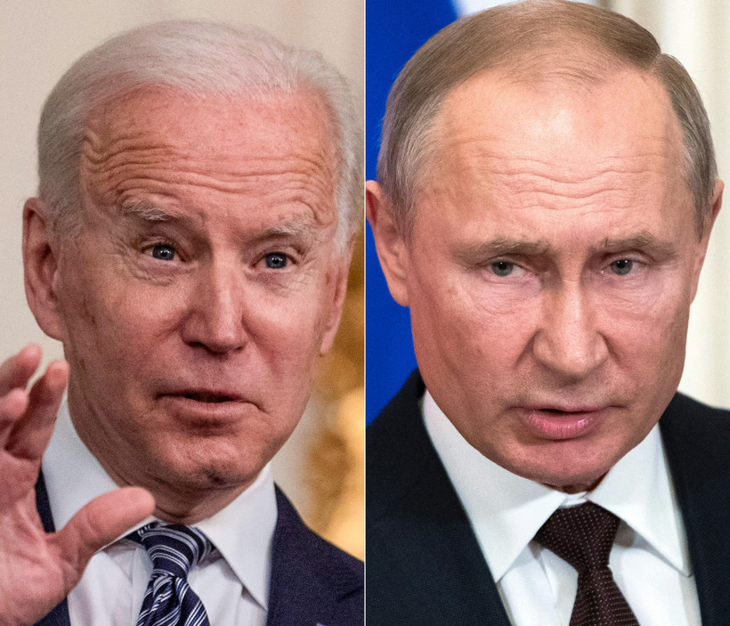 Tổng thống Mỹ Joe Biden (trái) và Tổng thống Nga Vladimir Putin. (Ảnh: AFP/TTXVN)