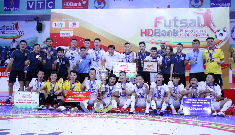 Câu lạc bộ Thái Sơn Nam lần thứ 4 liên tiếp vô địch giải đấu. (Ảnh: Tiến Lực/TTXVN)