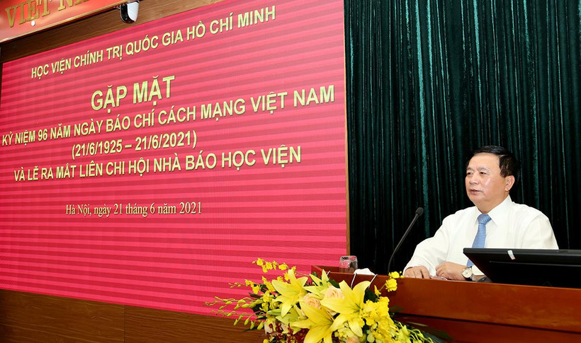 GS,TS Nguyễn Xuân Thắng phát biểu tại buổi gặp mặt. (Nguồn: hcma.vn)