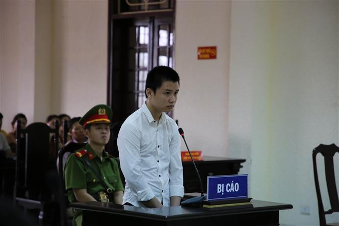 Bị cáo Lê Văn Hoài trong phiên tòa sơ thẩm. (Ảnh: Thanh Thủy/TTXVN)