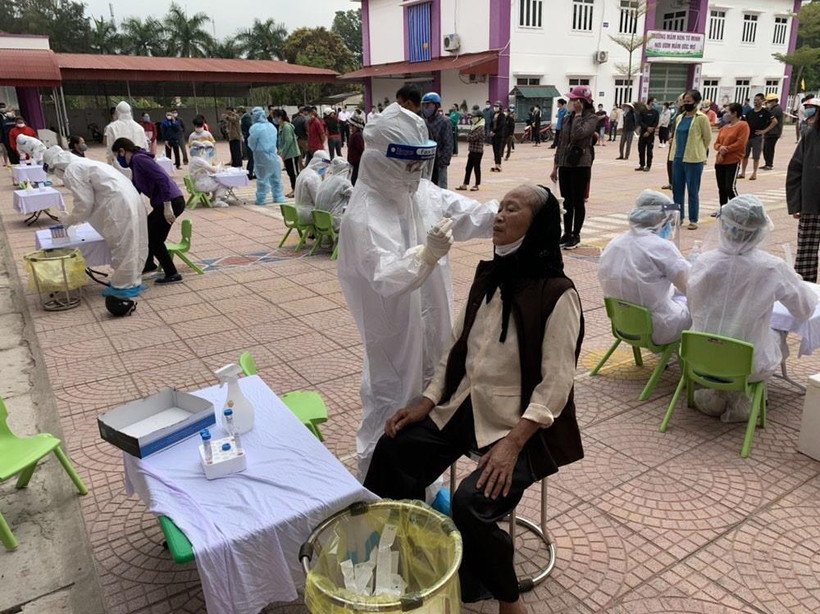 Ngày 24/2, phường Tứ Minh, thành phố Hải Dương, dự kiến sẽ lấy khoảng trên 800 mẫu xét nghiệm. (Ảnh: Mạnh Minh/TTXVN)