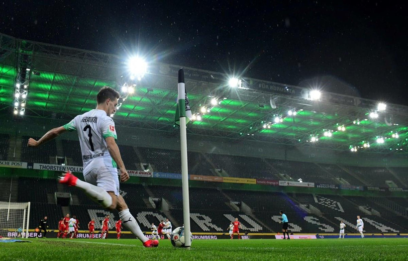 Bundesliga chính thức trở lại.